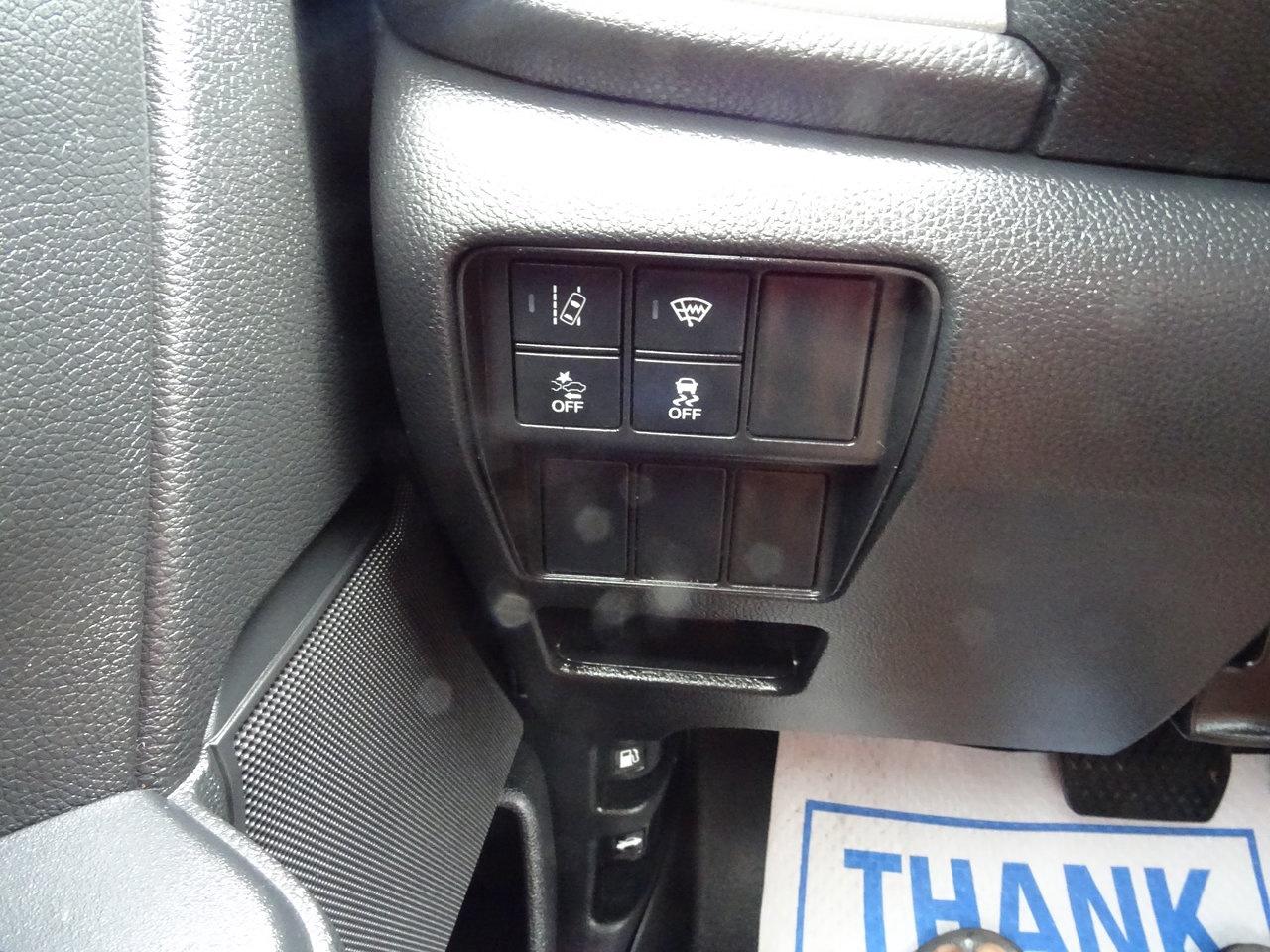 2017 Honda CR-V LX Photo