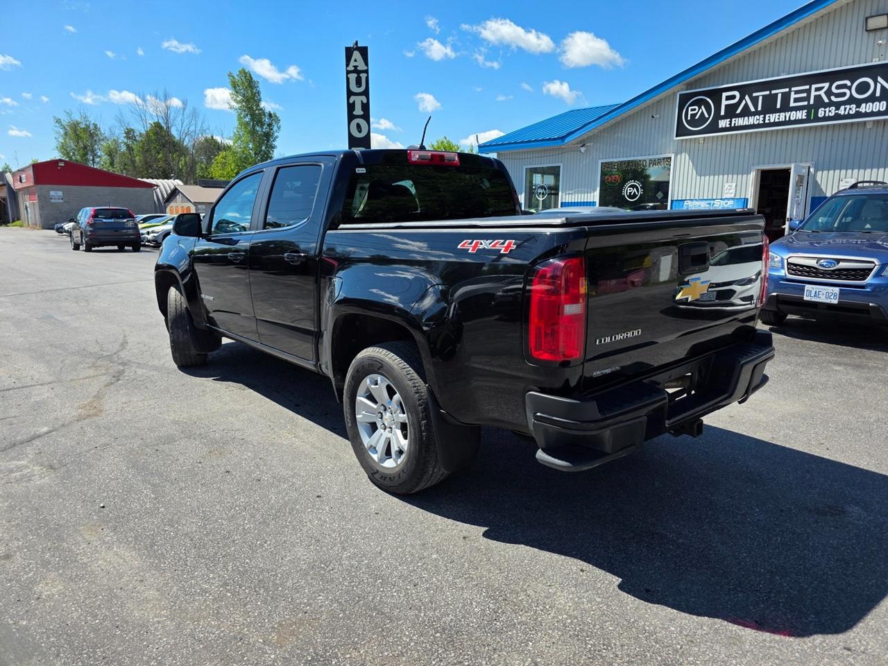 2015 Chevrolet Colorado LT Photo2
