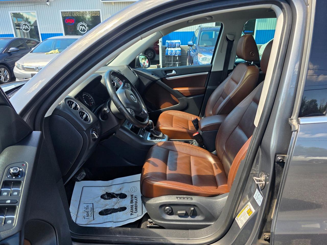 2016 Volkswagen Tiguan S Photo