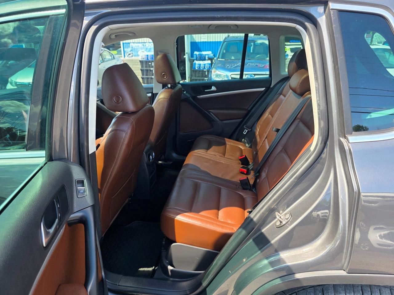 2016 Volkswagen Tiguan S Photo