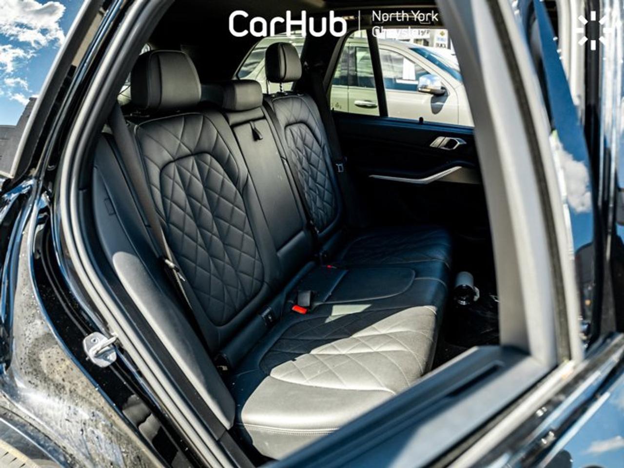2023 BMW X5 xDrive40i M Package Panoroof Executive Package Active Blind Spot Assist Photo