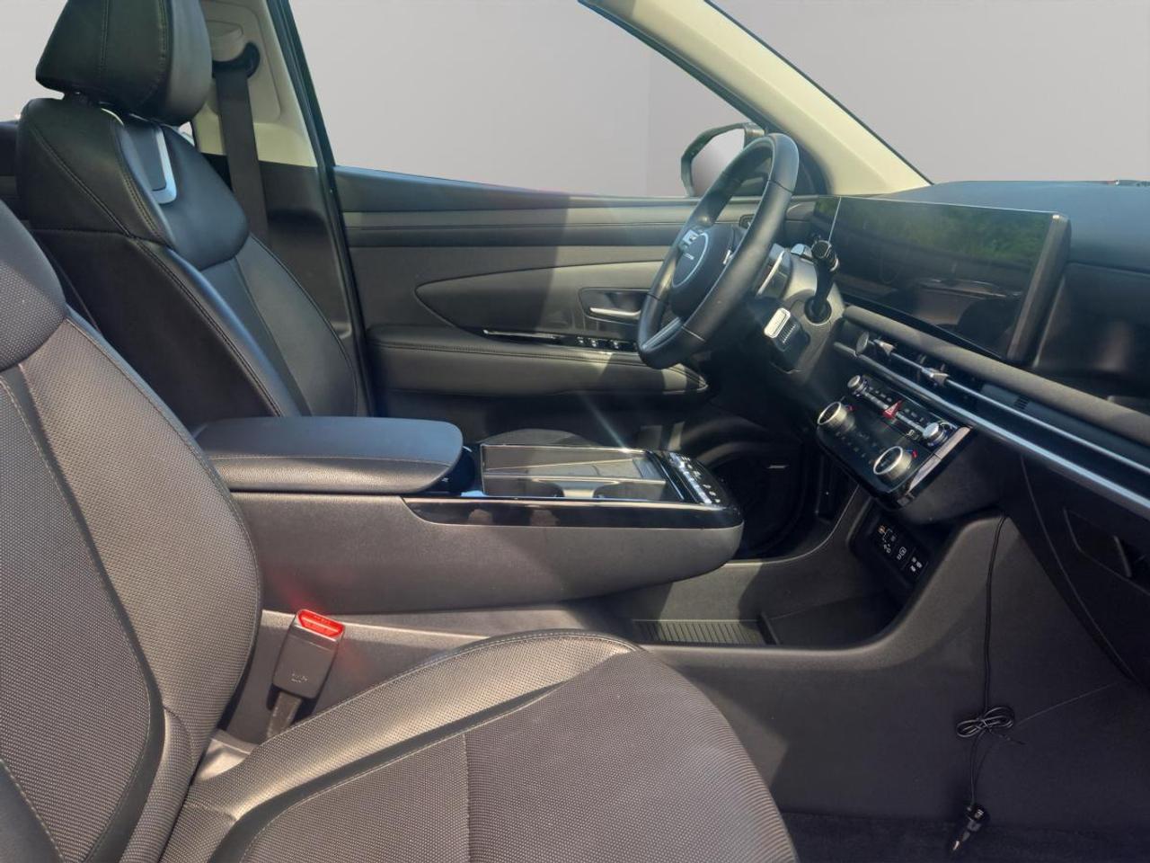 2025 Hyundai Tucson Hybrid Ultimate Photo