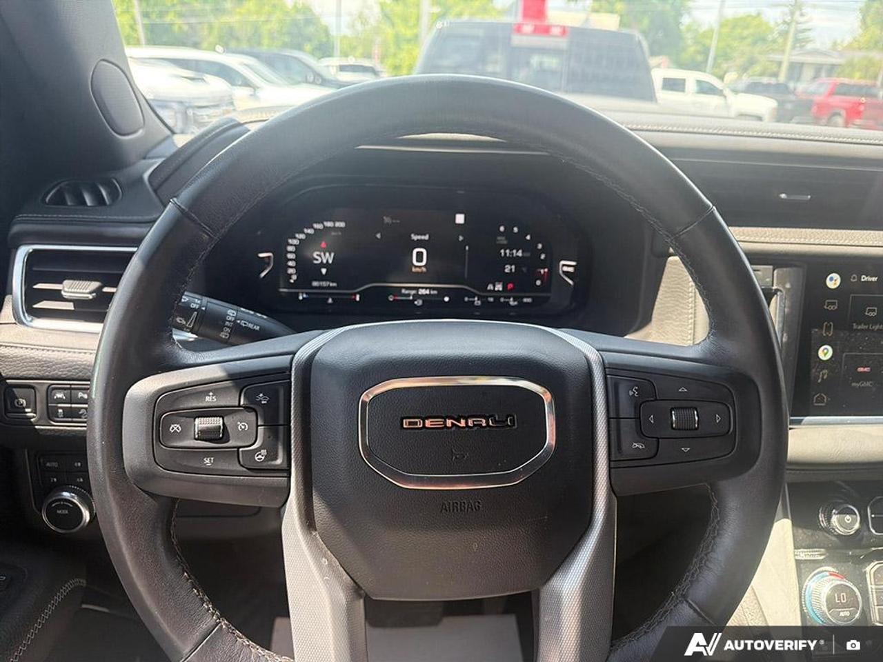 2022 GMC Yukon Denali  - Navigation -  Leather Seats Photo