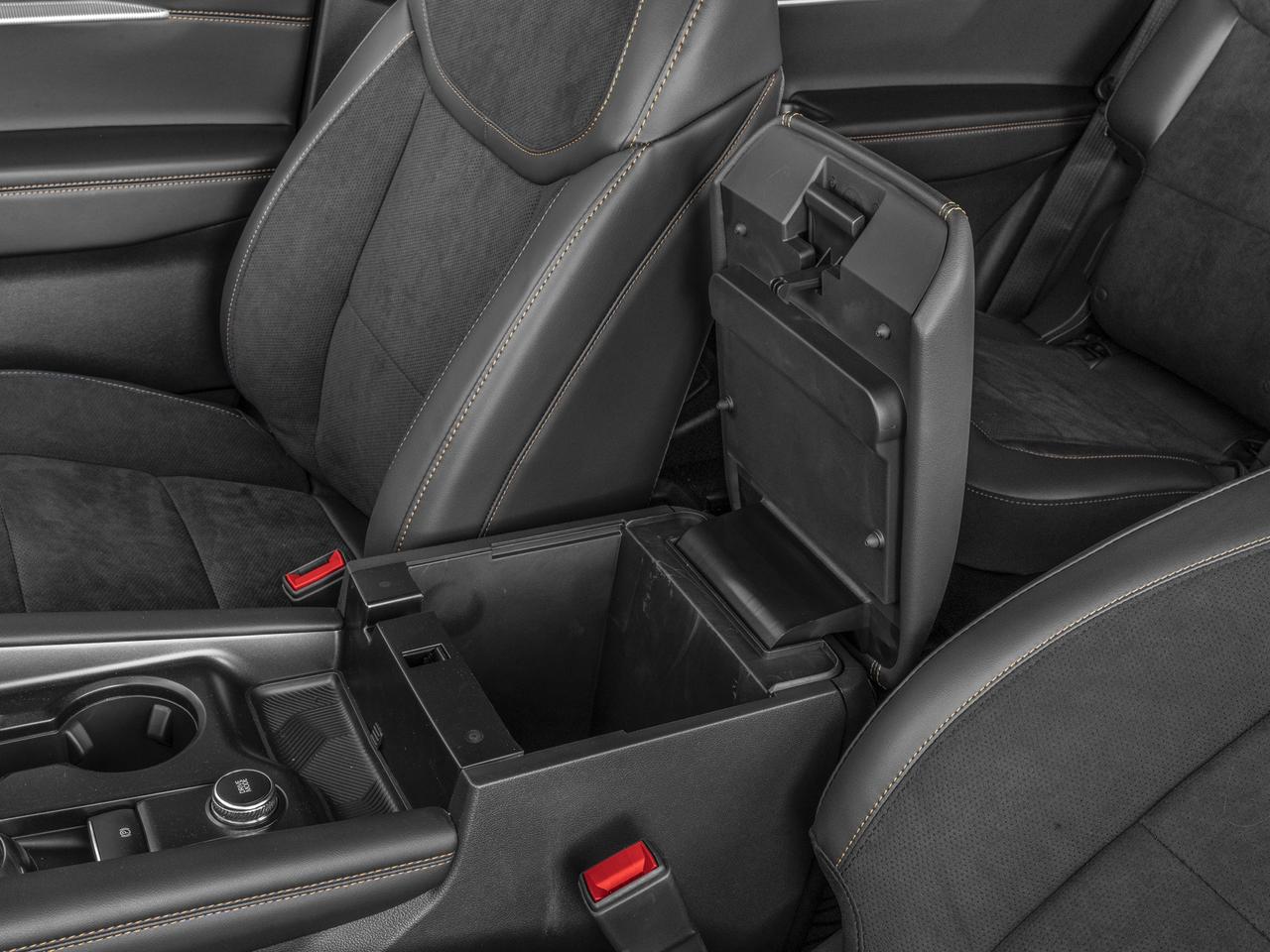 2026 Ford Explorer TREMOR Photo