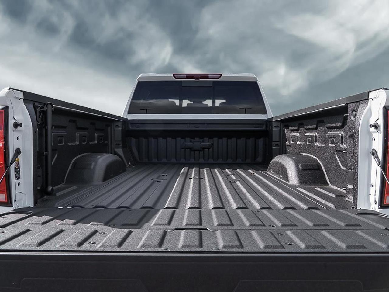 2026 Chevrolet Silverado 2500 HD 4WD Crew Cab Standard Box LT Photo
