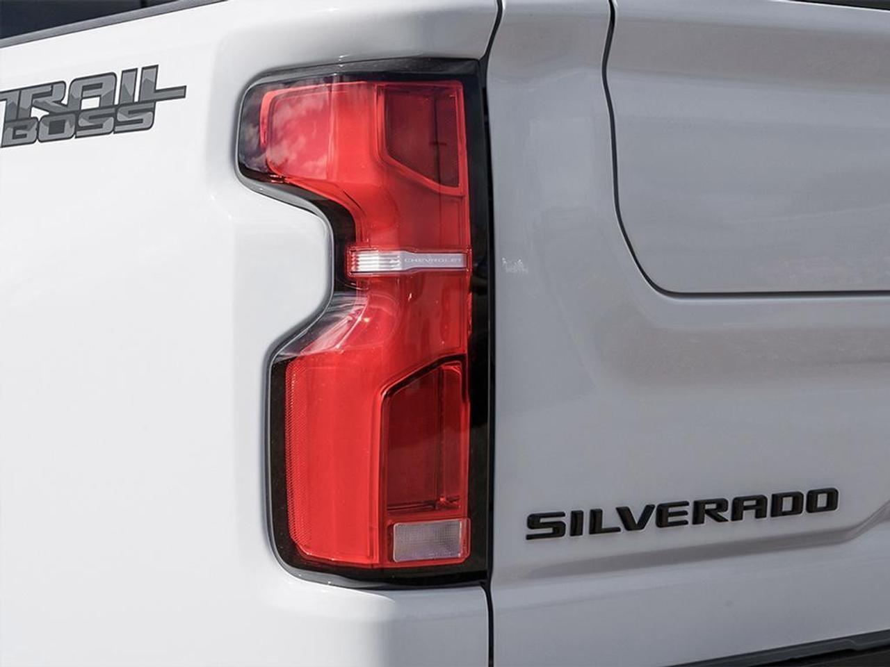 2026 Chevrolet Silverado 2500 HD 4WD Crew Cab Standard Box LT Photo