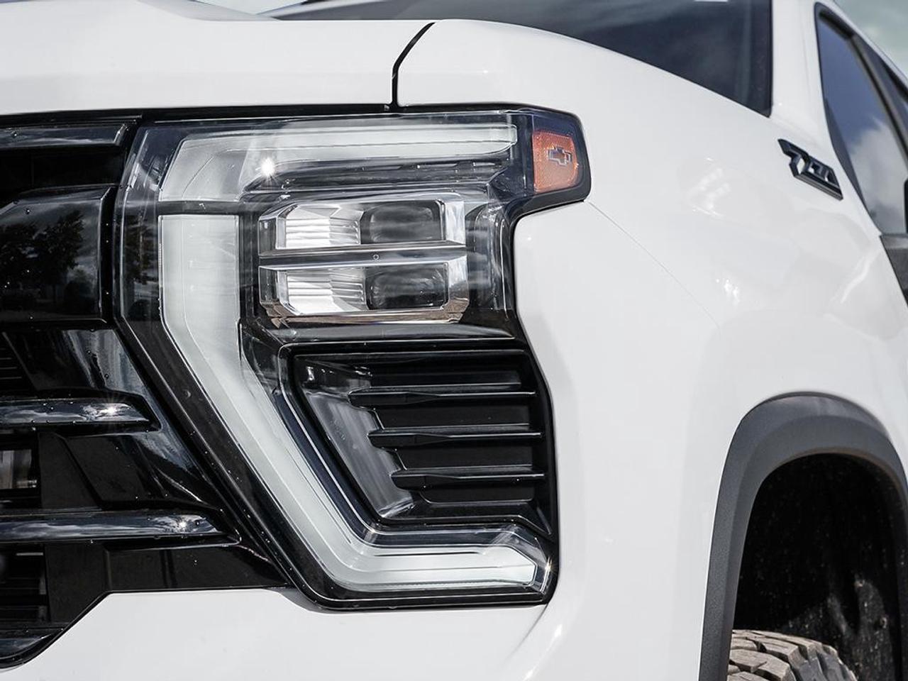 2026 Chevrolet Silverado 2500 HD 4WD Crew Cab Standard Box LT Photo