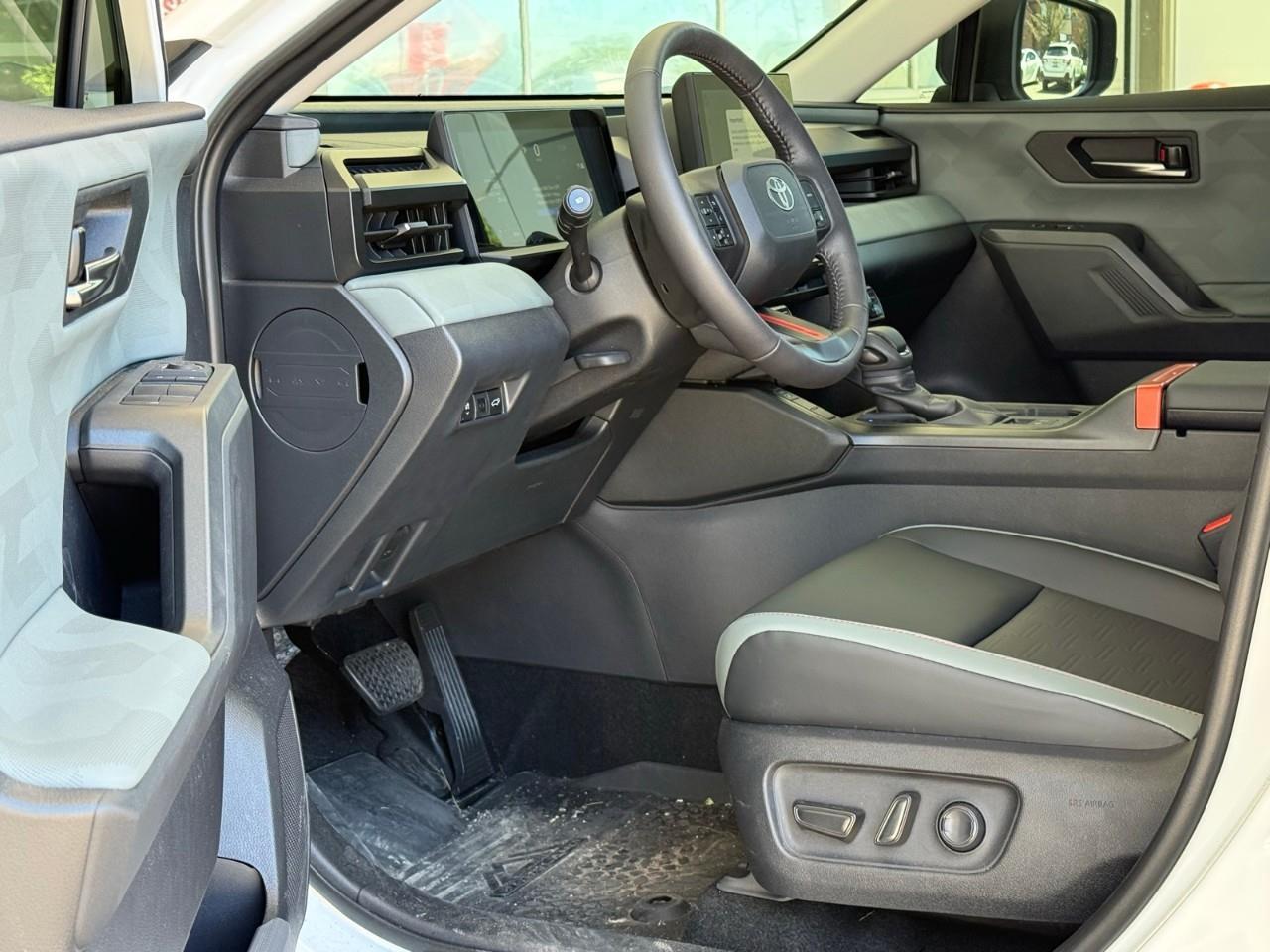 2026 Toyota RAV4 Woodland LEATHER SEATS-HEATED SEATS-SUNROOF-HEATED STEERING WHEEL- Photo