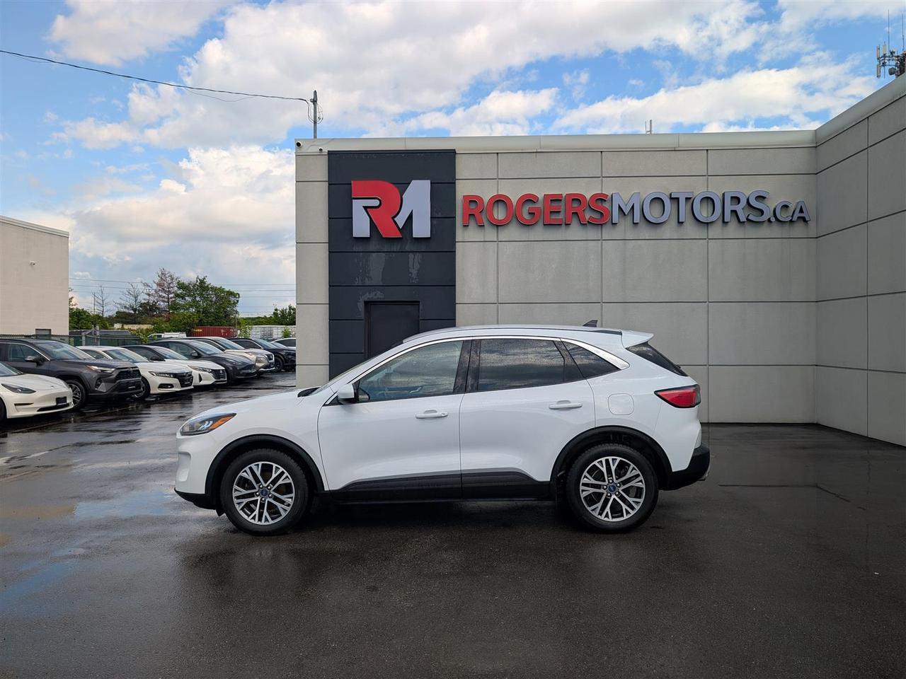 2022 Ford Escape SEL - LEATHER - REV CAM - TECH FEATS Photo