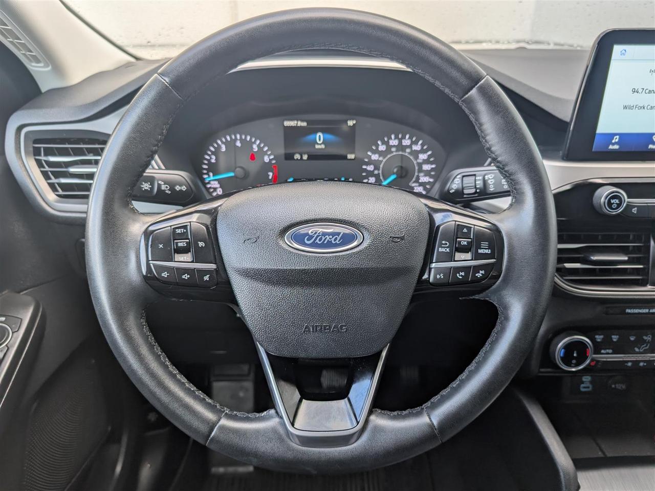 2022 Ford Escape SEL - LEATHER - REV CAM - TECH FEATS Photo
