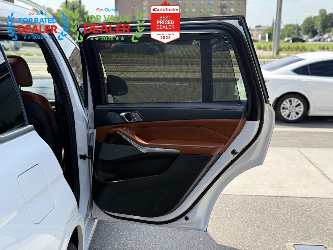 2019 BMW X7 INDIVIDUAL | EXT. MERINO LEATHER | SERVICED AT BMW Photo
