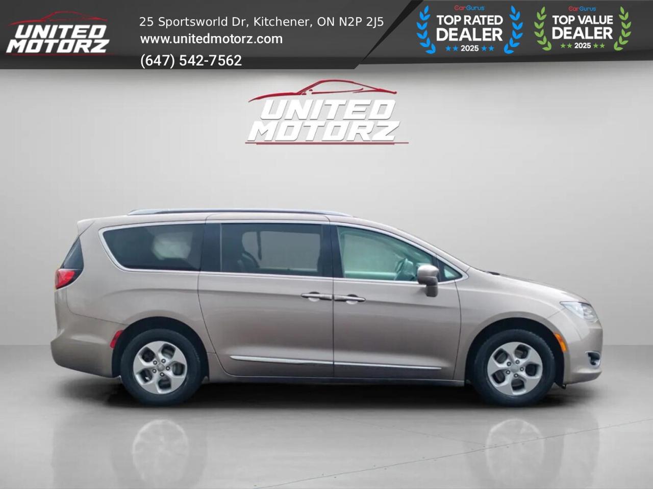 2017 Chrysler Pacifica Touring L Plus~ Photo