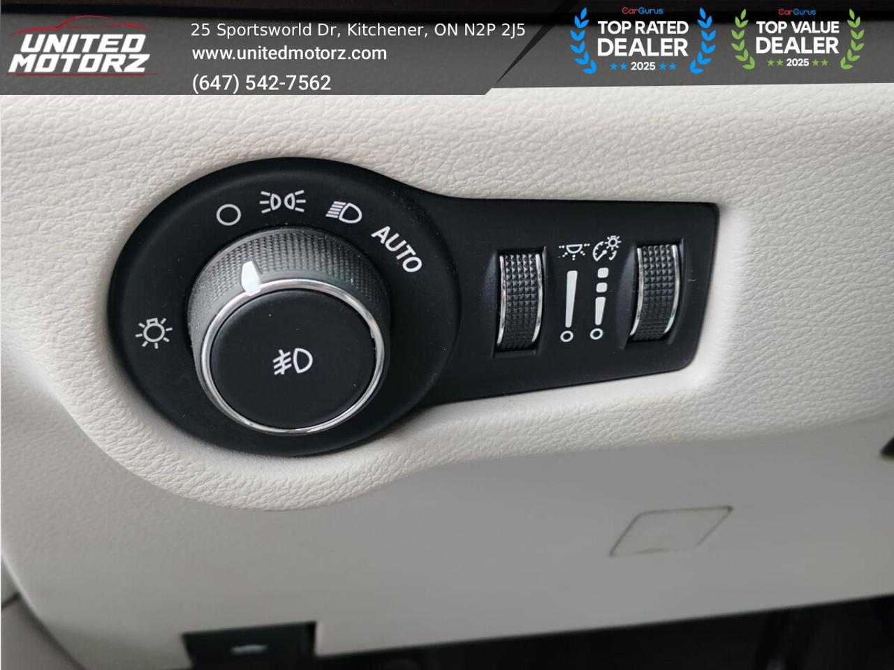 2017 Chrysler Pacifica Touring L Plus~ Photo