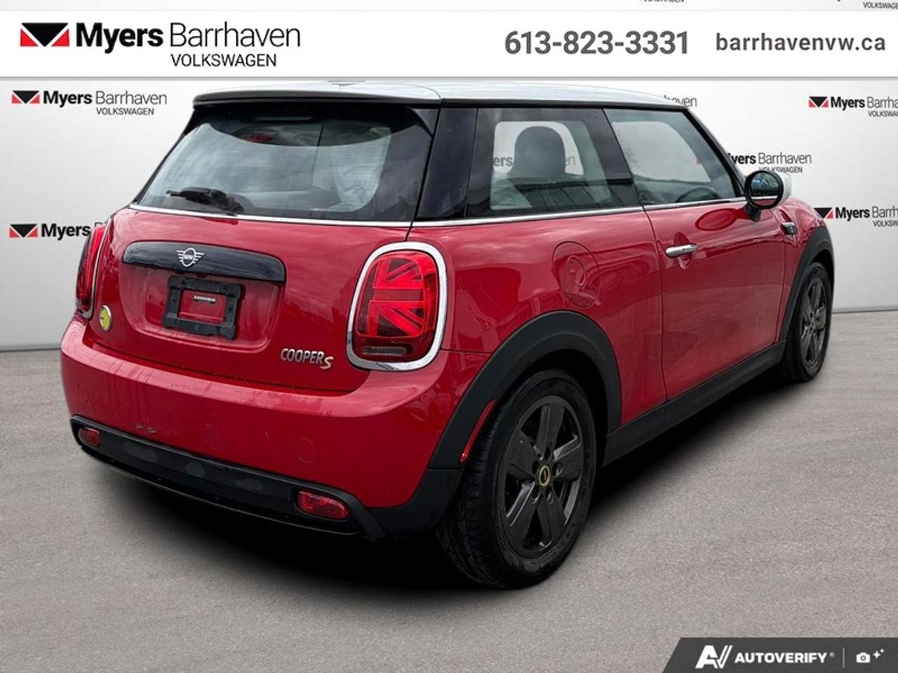 2022 MINI 3 Door Cooper SE  - Navigation -  Heated Seats Photo4