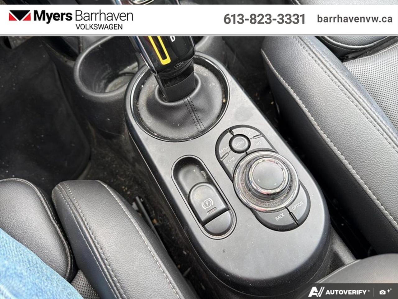 2022 MINI 3 Door Cooper SE  - Navigation -  Heated Seats Photo
