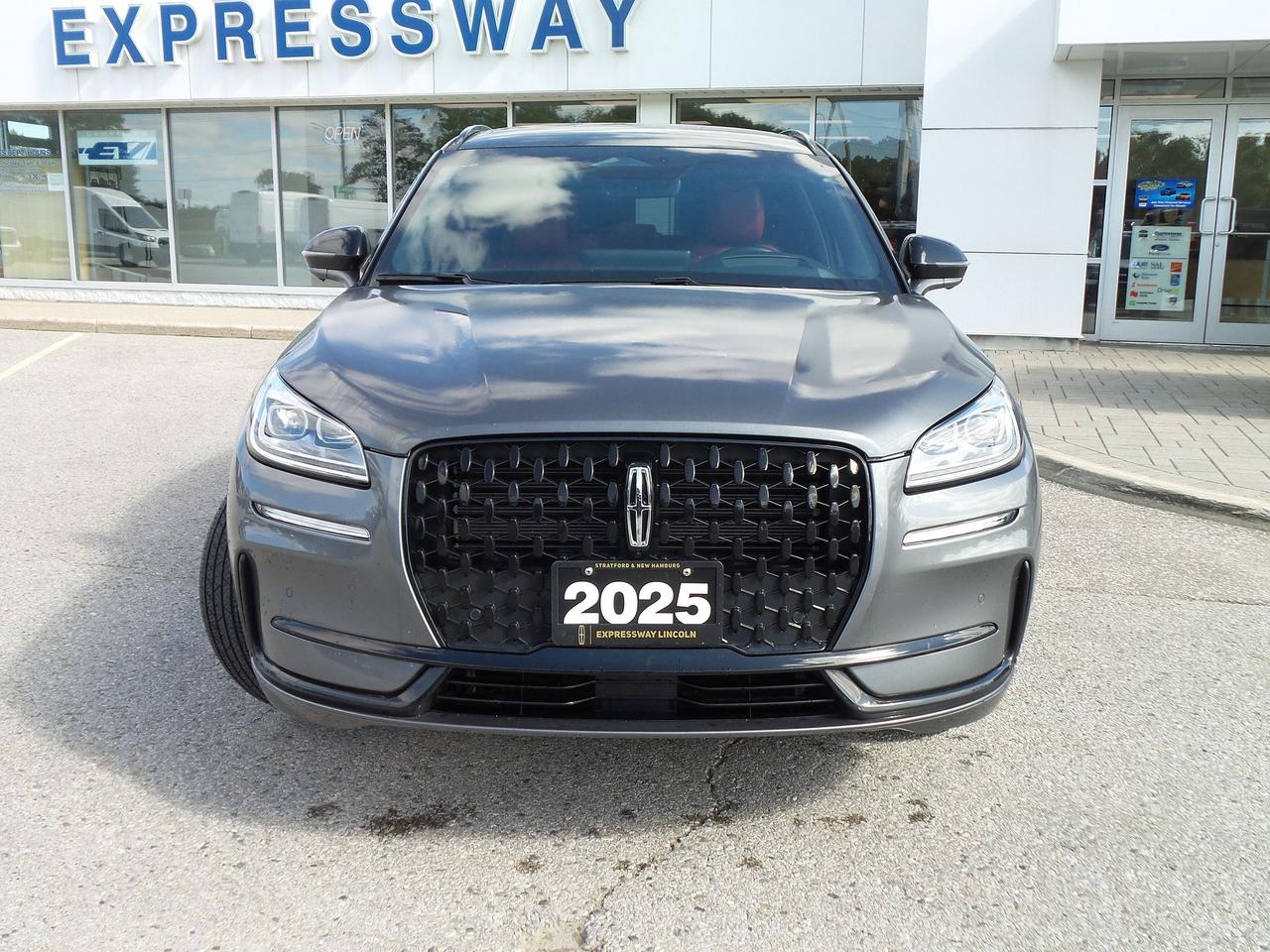 2025 Lincoln Corsair GRAND TOURING! LOADED! OVER $78K MSRP! JET PACK! Photo1