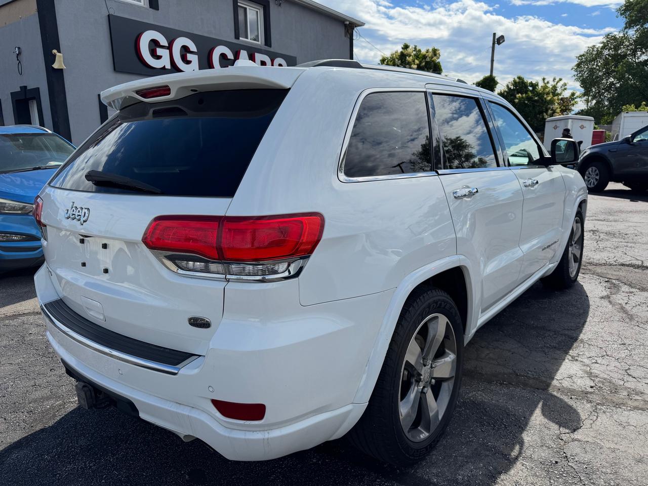 2014 Jeep Grand Cherokee Overland Photo