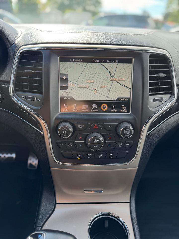 2014 Jeep Grand Cherokee Overland Photo