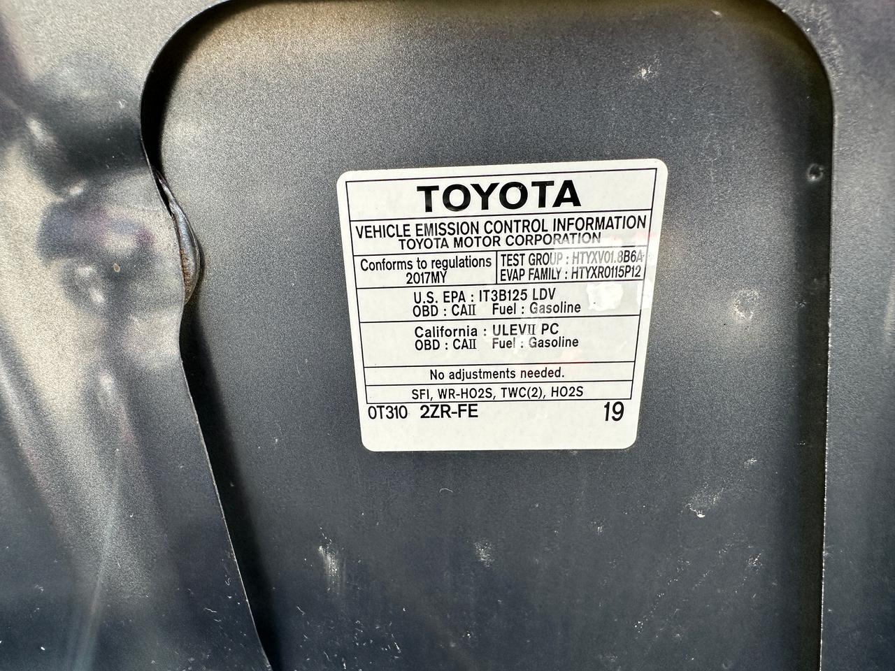 2017 Toyota Corolla SE Heated Cloth Sunroof DriverAssist CD BackupCam Photo