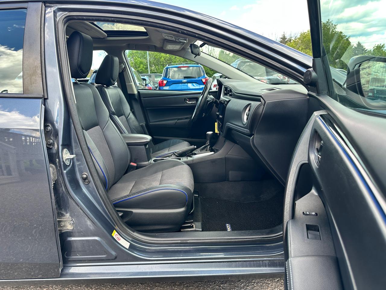 2017 Toyota Corolla SE Heated Cloth Sunroof DriverAssist CD BackupCam Photo