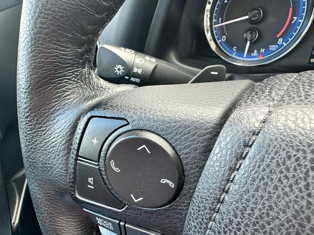 2017 Toyota Corolla SE Heated Cloth Sunroof DriverAssist CD BackupCam Photo