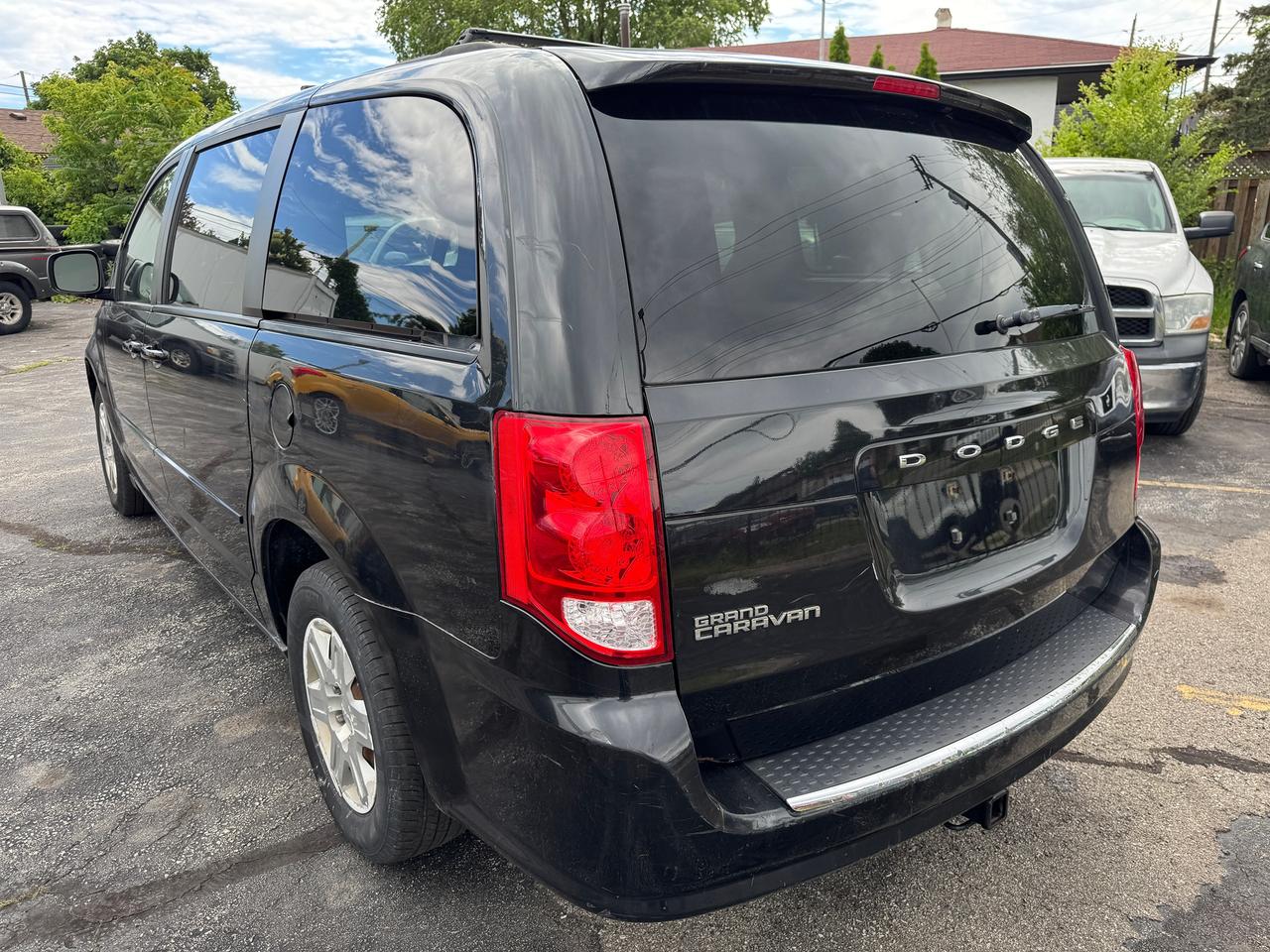 2012 Dodge Grand Caravan SXT | Stow N' Go | CERTIFIED | NO ACCIDENTS Photo