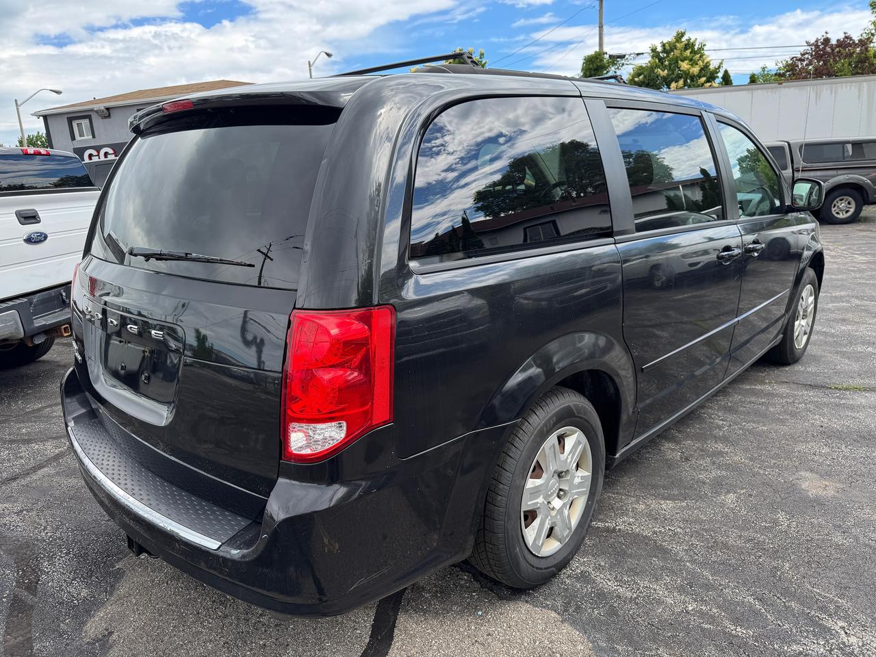 2012 Dodge Grand Caravan SXT | Stow N' Go | CERTIFIED | NO ACCIDENTS Photo4