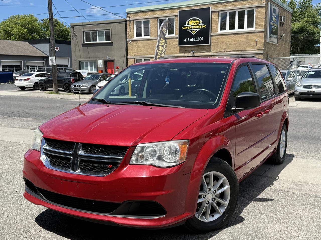 2013 Dodge Grand Caravan SXT Photo