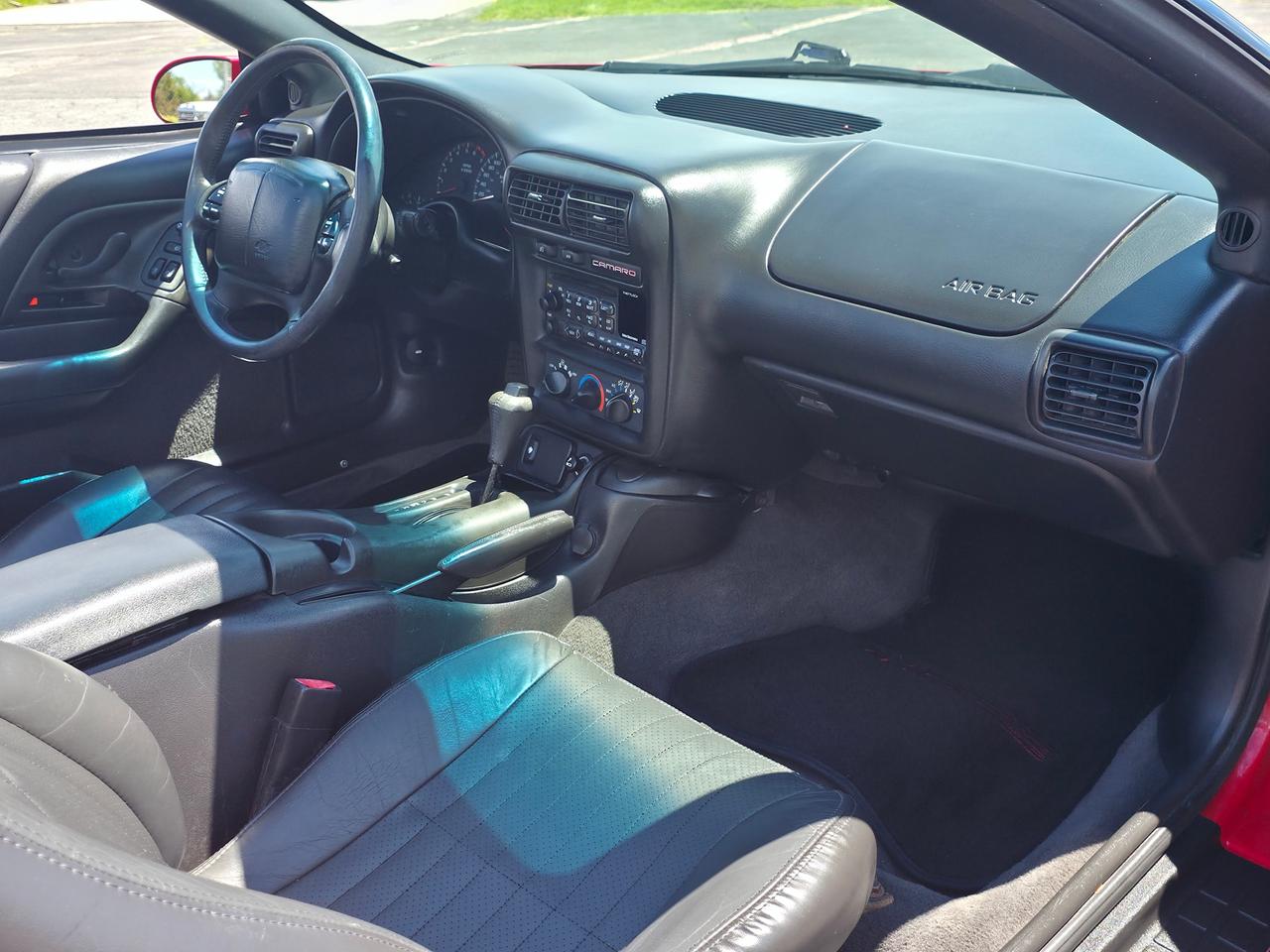 2000 Chevrolet Camaro Z28 *COLLECTABLE SUMMER CAR* Photo