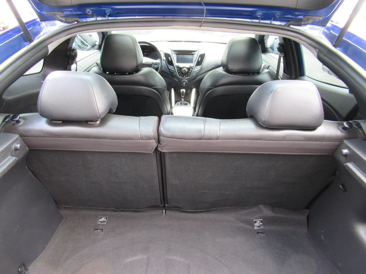 2013 Hyundai Veloster Turbo Photo