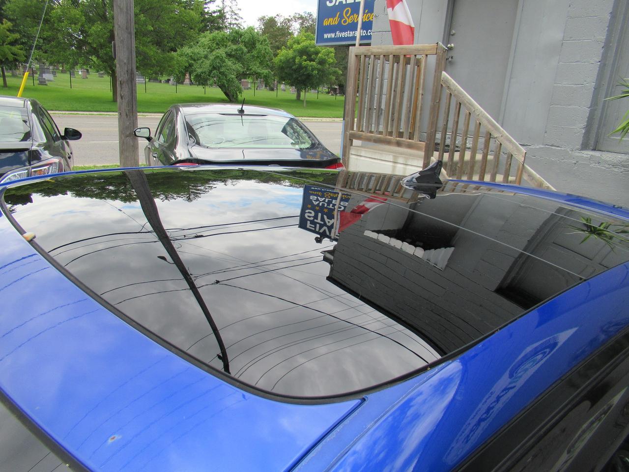 2013 Hyundai Veloster Turbo Photo