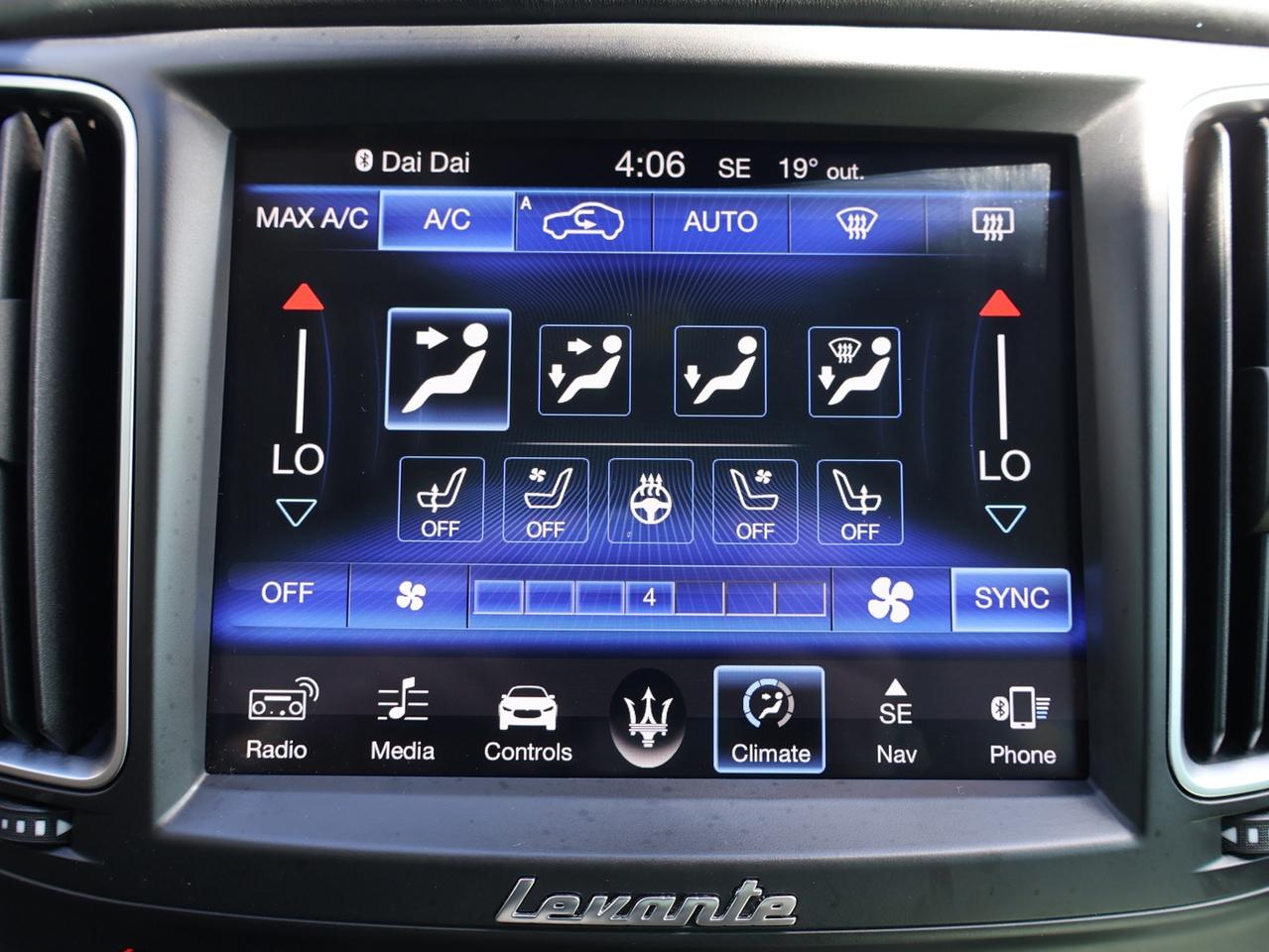 2018 Maserati Levante GRANLUSSO LUXURY AWD CERTIFIED *1 OWNER*MSRTI MAINTAIN* CAMERA NAV BLUETOOTH LEATHER HEATED SEATS SUNROOF CRUISE ALLOYS Photo