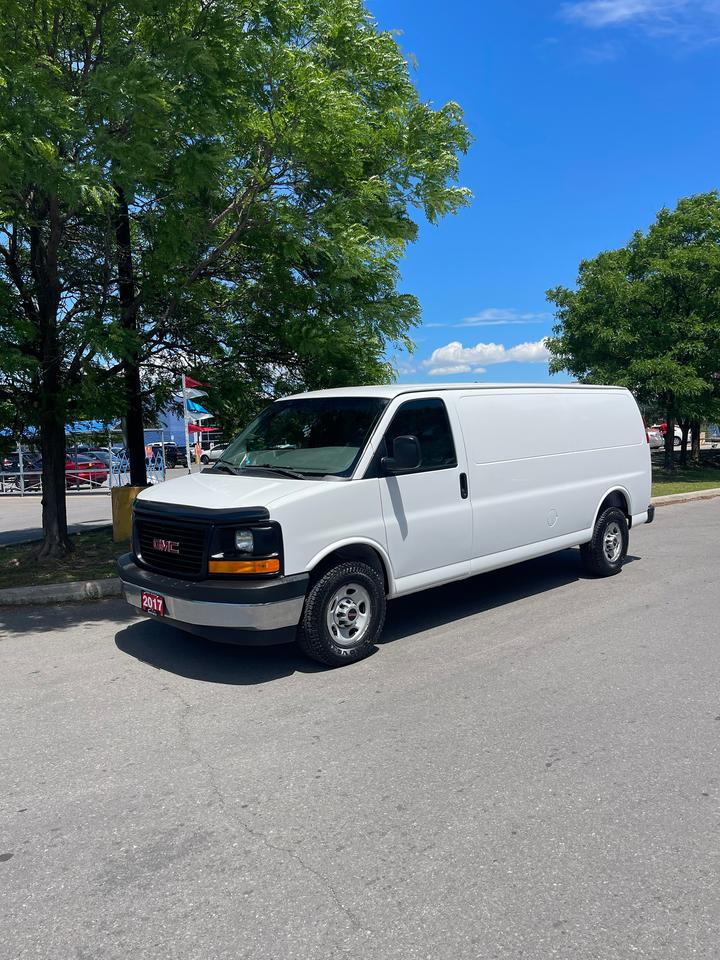 2017 GMC Savana Cargo Van EXTENDED    HEAVY DUTY Photo0