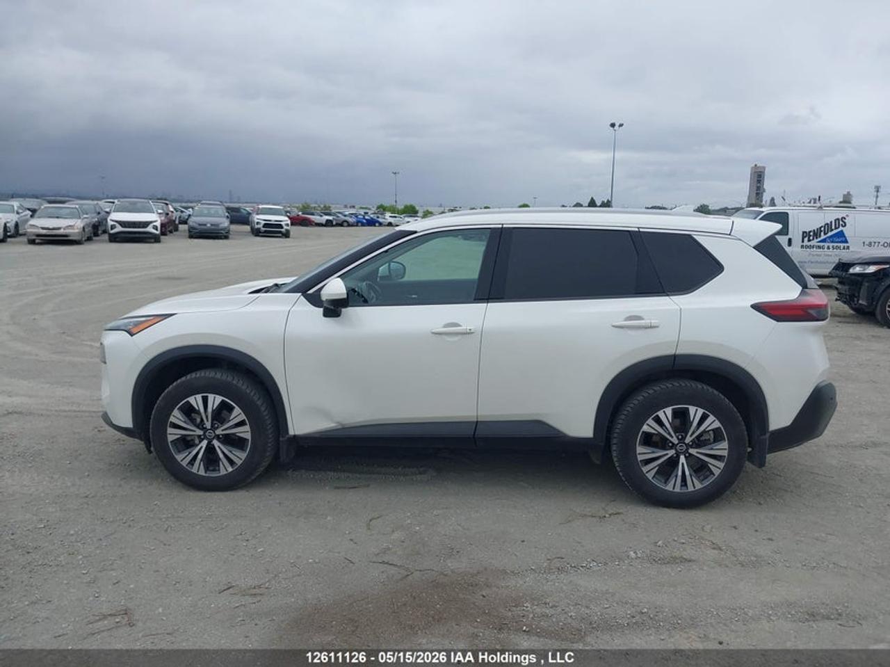 2021 Nissan Rogue SV - Photo #3