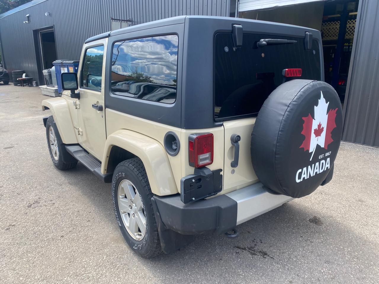 2011 Jeep Wrangler Sahara Photo