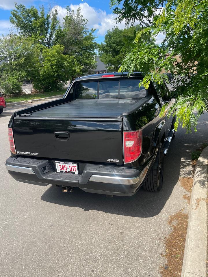 2009 Honda Ridgeline EX-L   4WD    POWER SUNROOF Photo
