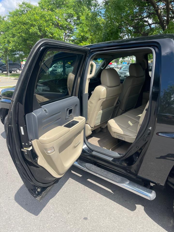 2009 Honda Ridgeline EX-L   4WD    POWER SUNROOF Photo