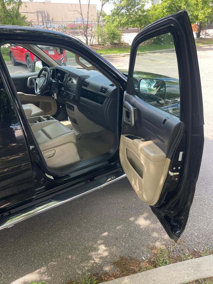 2009 Honda Ridgeline EX-L   4WD    POWER SUNROOF Photo