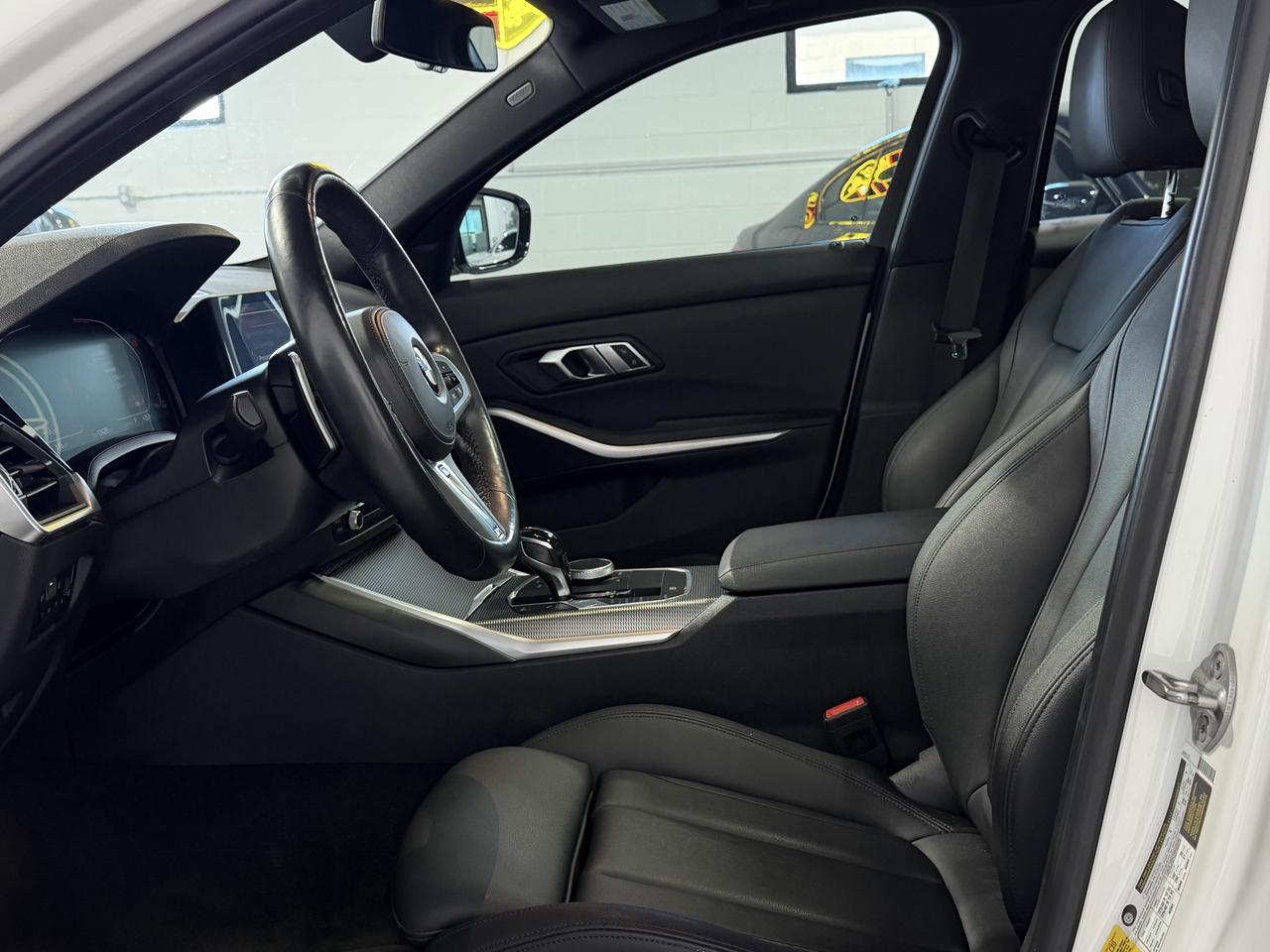 2020 BMW 3 Series 330i xDrive M-Sport, Navi, Backup Photo3