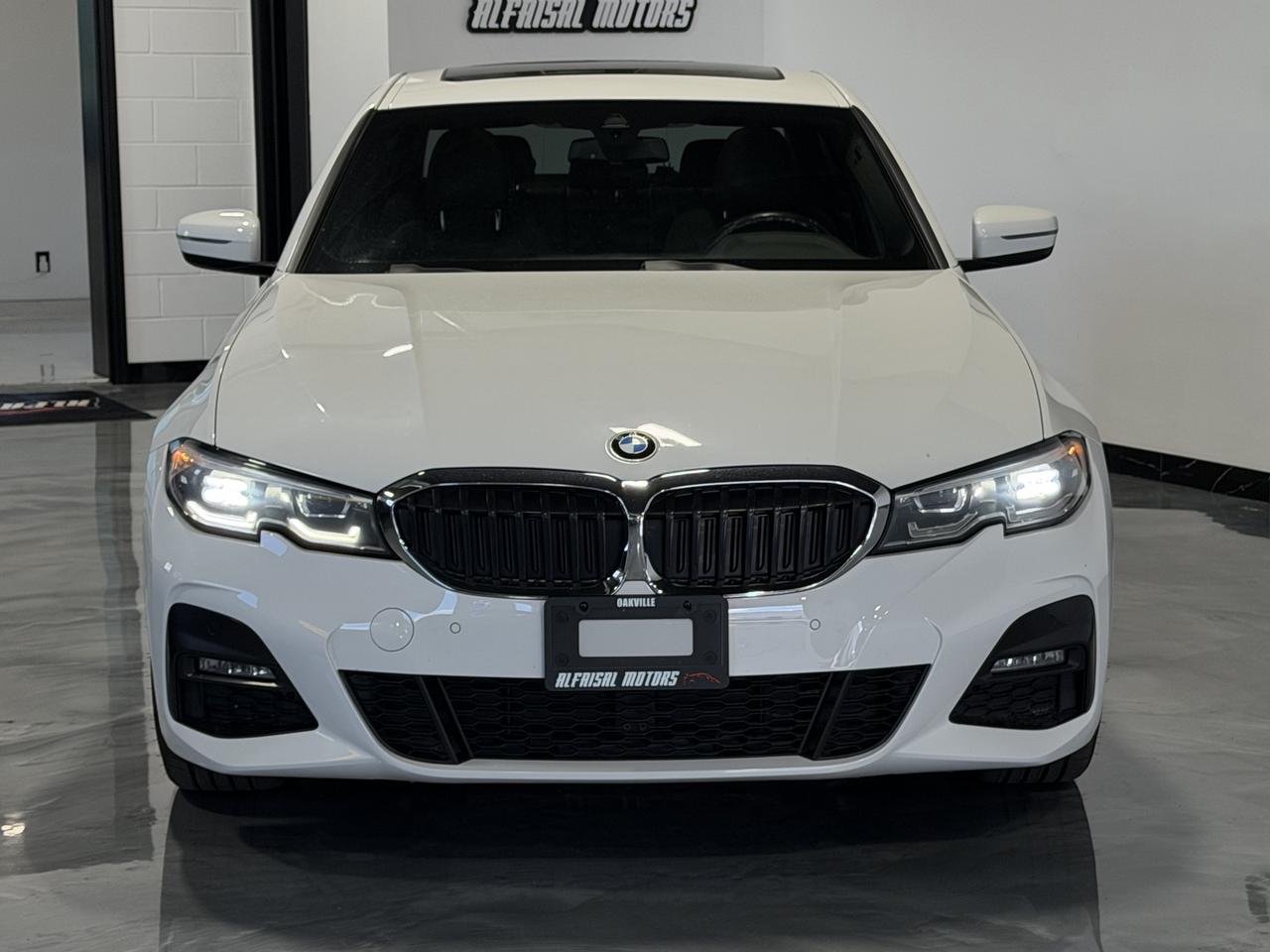 2020 BMW 3 Series 330i xDrive M-Sport, Navi, Backup Photo