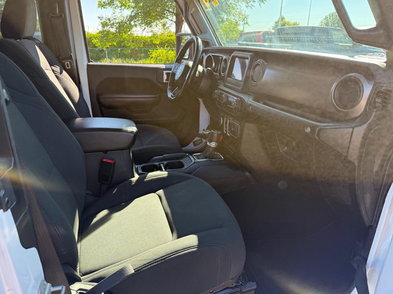 2020 Jeep Wrangler Sport Heated Steering and Seats! Photo