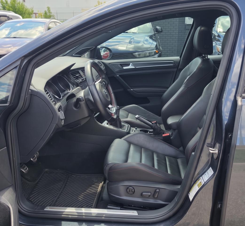 2020 Volkswagen Golf AUTOBAHN / NO ACCIDENTS / LEATHER / ROOF / NAV Photo3