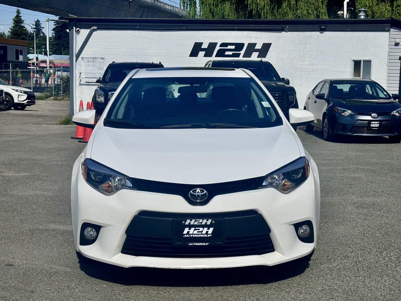 2014 Toyota Corolla FINANCING AVAILABLE Photo2