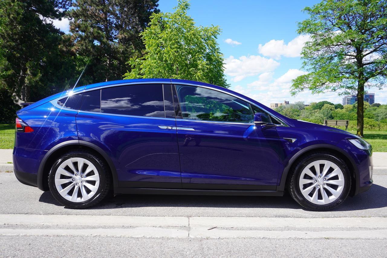 2017 Tesla Model X 7 PASSENGER!! / 75D / 1 OWNER! / NO ACCIDENTS!! Photo