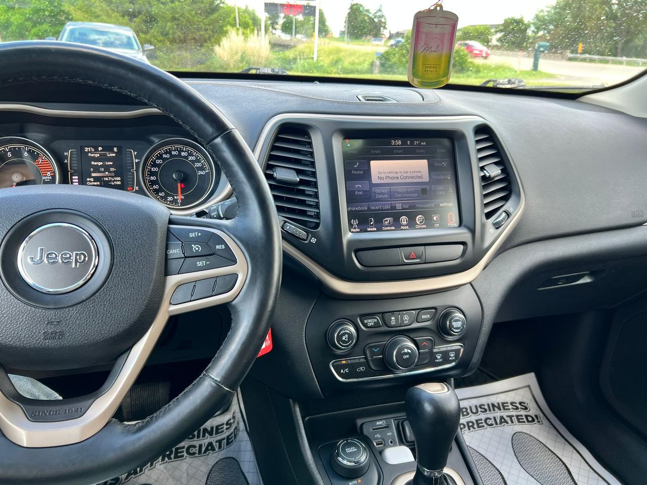 2017 Jeep Cherokee 4WD 4dr North CERTIFIED Photo