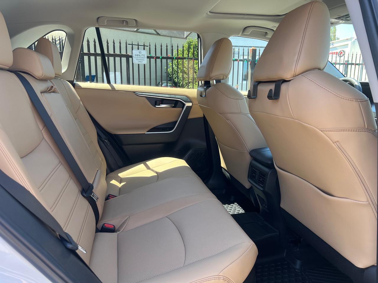 2023 Toyota RAV4 Hybrid Limited AWD Photo