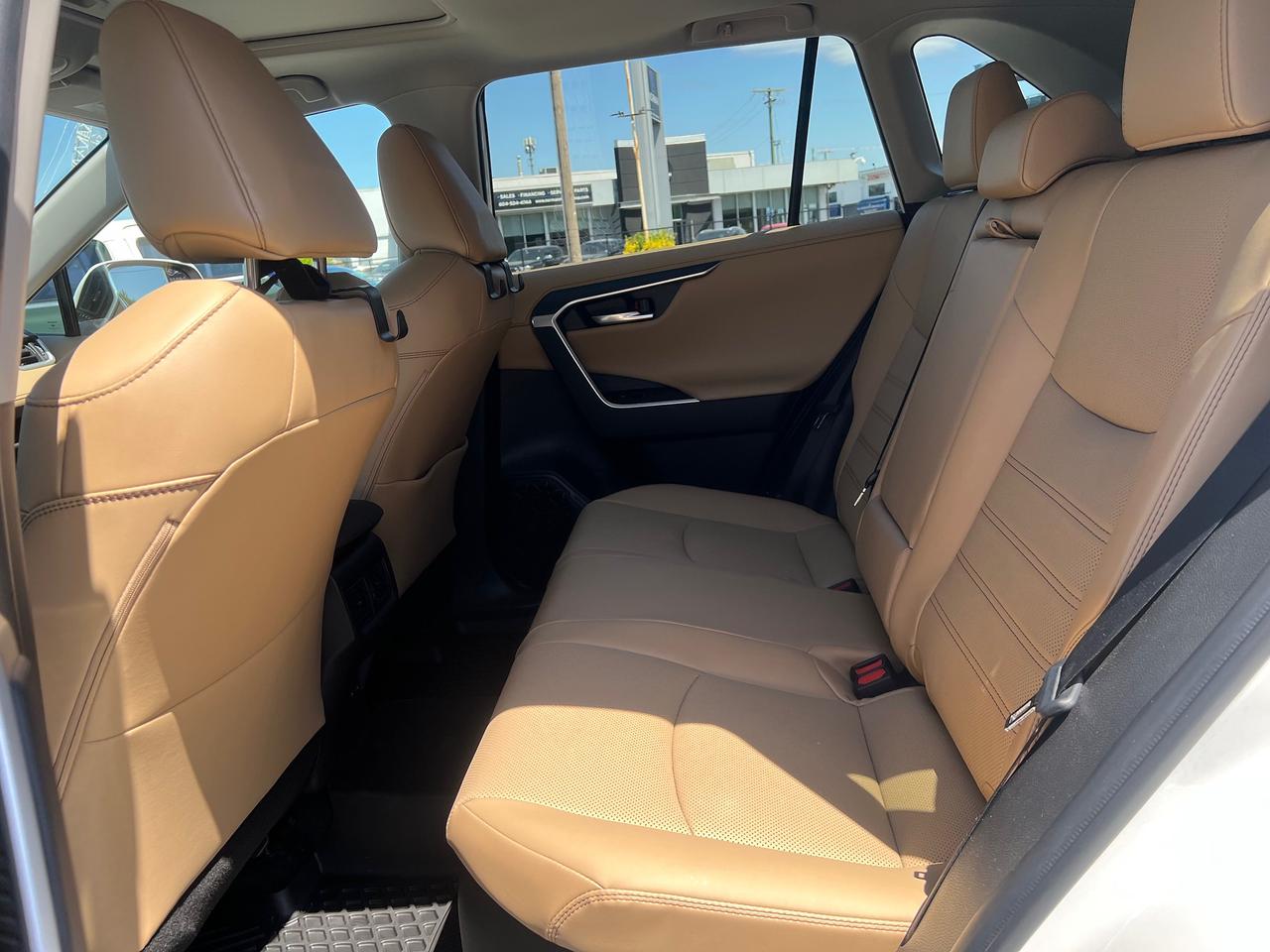 2023 Toyota RAV4 Hybrid Limited AWD Photo