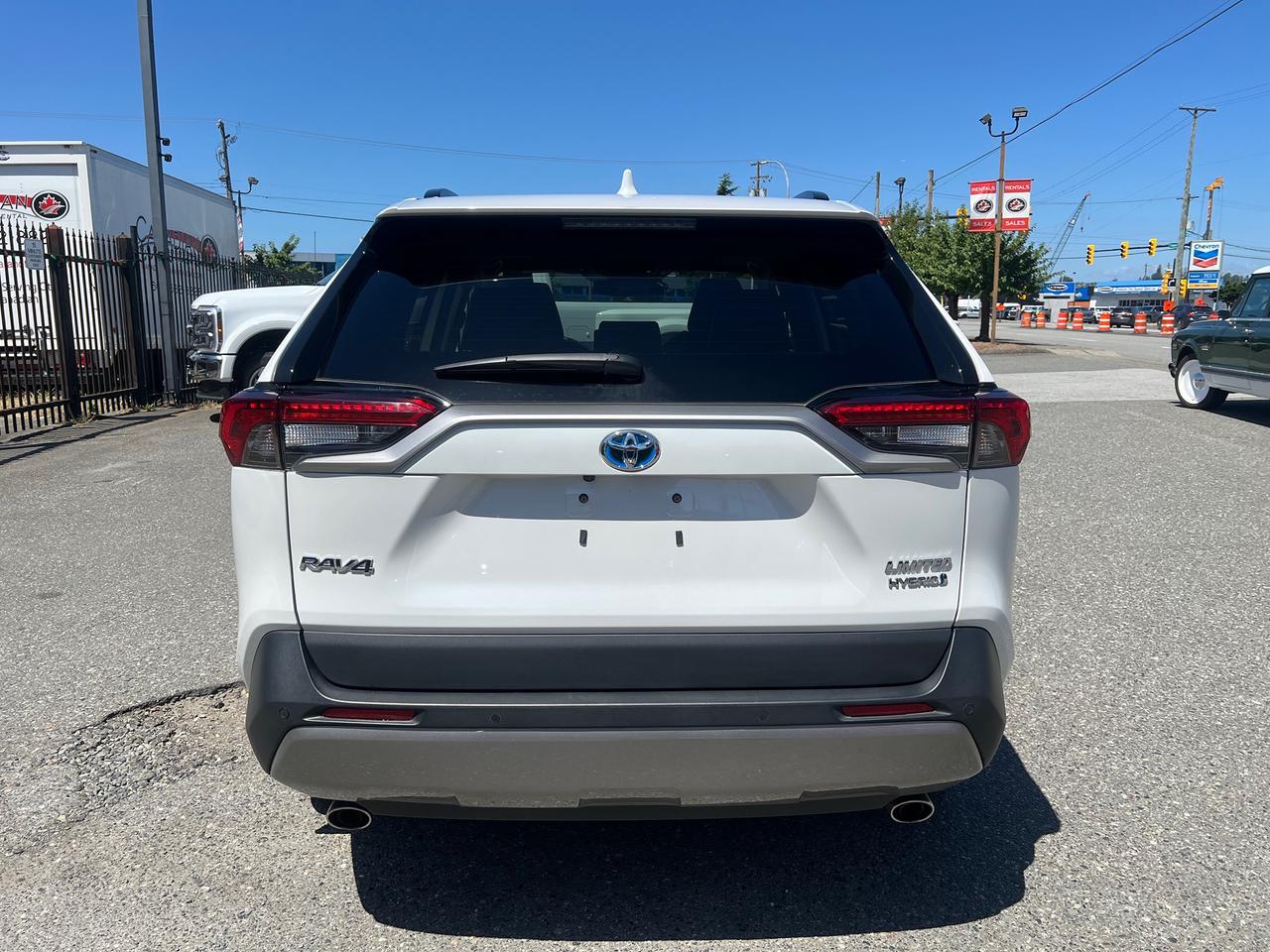 2023 Toyota RAV4 Hybrid Limited AWD Photo