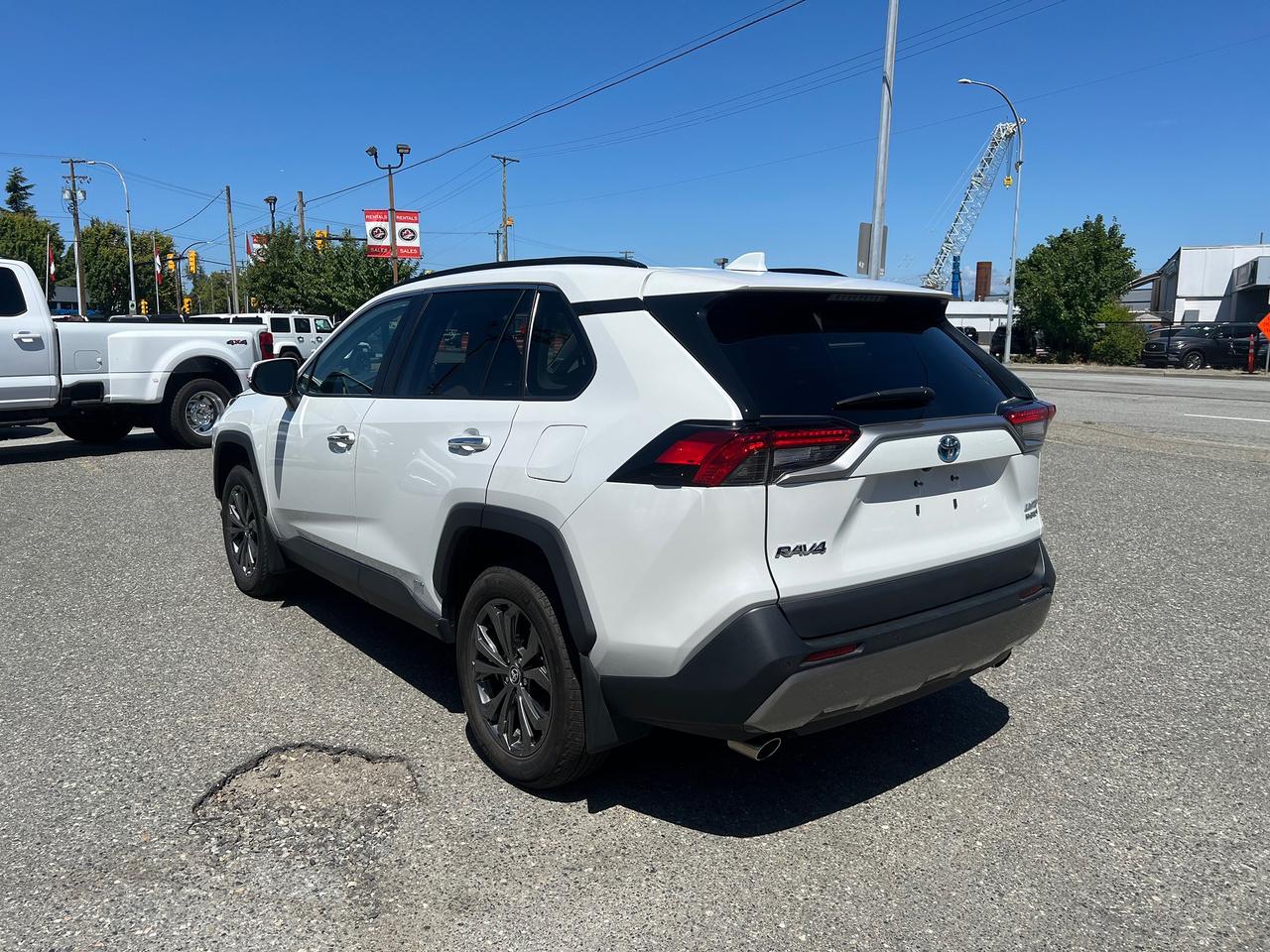 2023 Toyota RAV4 Hybrid Limited AWD Photo