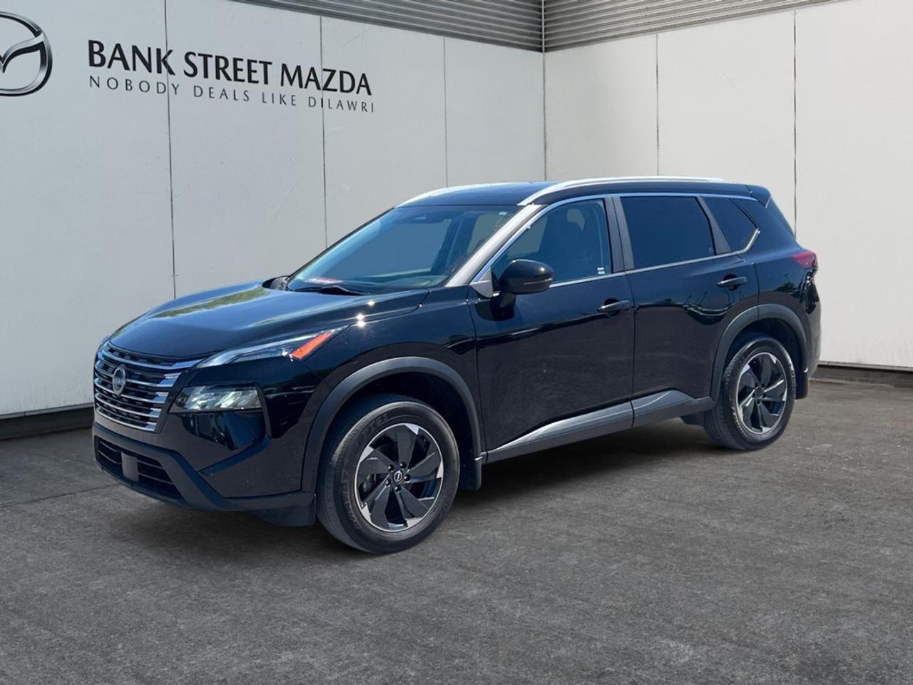 Used 2024 Nissan Rogue AWD SV Moonroof for sale in Ottawa, ON